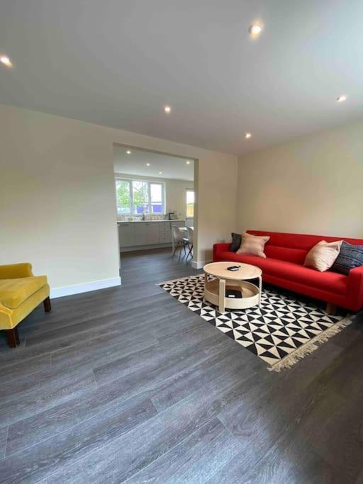 Larks Leaze Lodge, Steeple Ashton, Wiltshire Trowbridge Luaran gambar