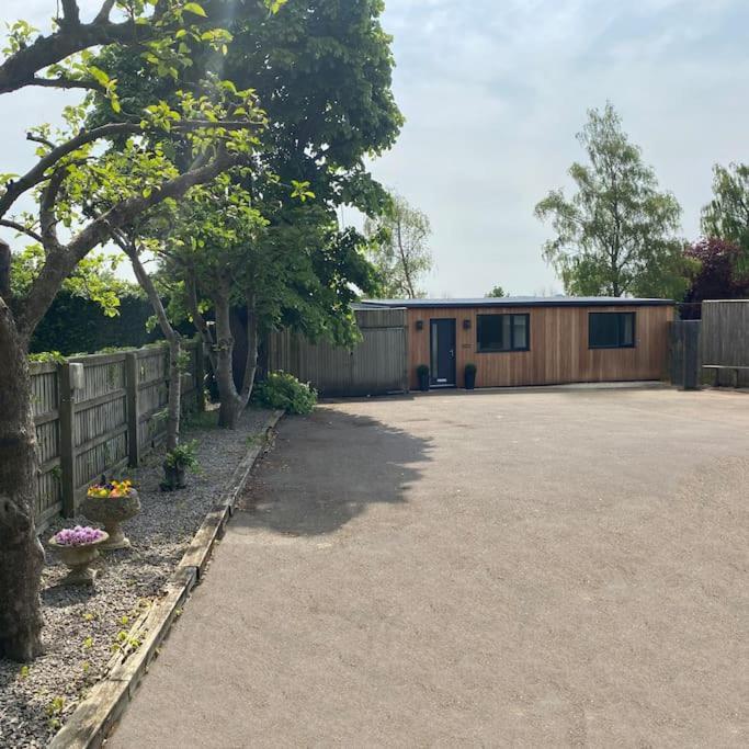 Larks Leaze Lodge, Steeple Ashton, Wiltshire Trowbridge Luaran gambar